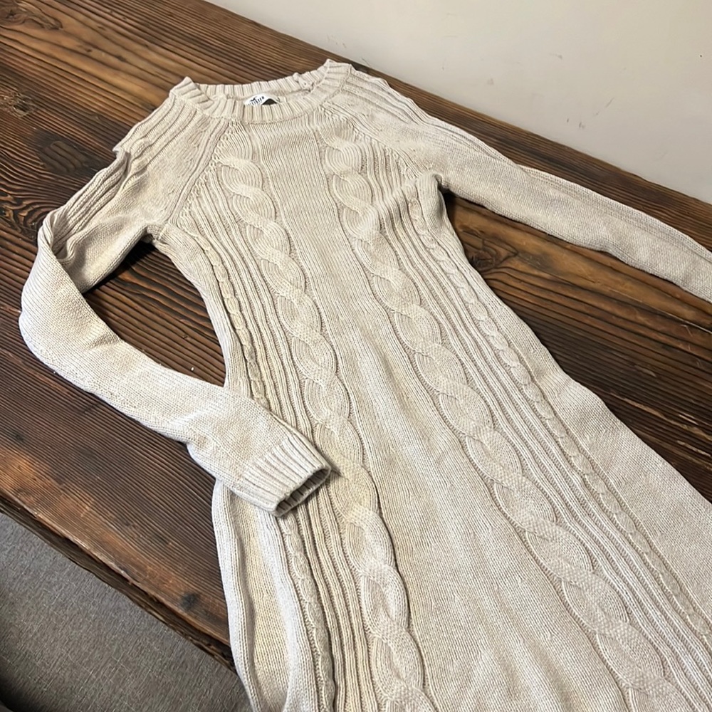 NWOT Hollister cable knit sweater dress